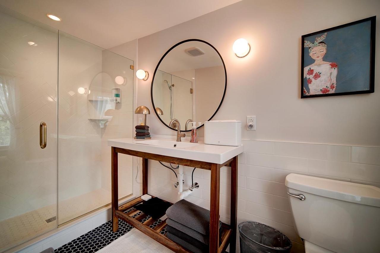 Apartamento Artsy Hidden Gem - Free Parking Filadelfia Exterior foto